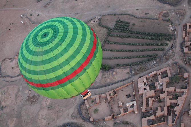 1-hour Private TOP VIP Hot Air Balloon Flight North Marrakech with Breakfast - The flight certificate and return ride