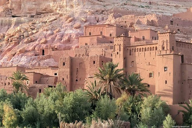 10 Days 9 Nights Luxury Tour of Morocco - Walking through Fez’s 1,200-year-old medina