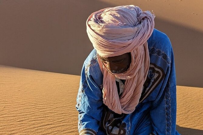 2-Days Desert Tours from Fes with Overnight in Luxury Camp - Rissani brings markets and monuments