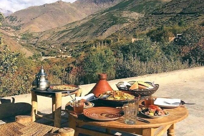 2 days Toubkal hiking from Marrakech - The overnight refuge and the value of a lighter pack