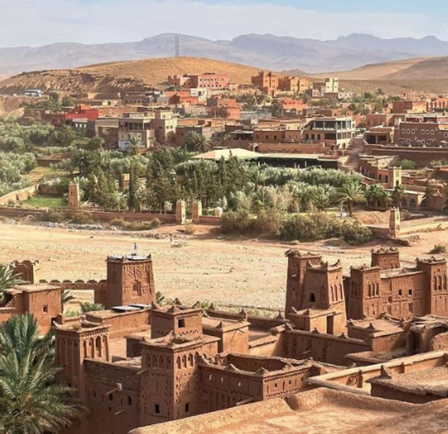 2 Days Trip From Marrakech To Ouarzazate & Dades Valley - Guides, vehicles, and the private advantage