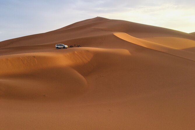 2 Days trip to erg chigaga and spend night at the luxury Camp - A desert breakfast and sunrise