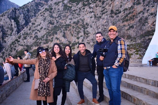 2 Hours Private Chefchaouen Walking Tour - A guide who leaves room for questions