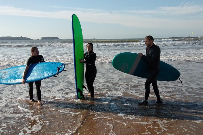 2h surfing in uncrowded spots - Snacks, drinks, and the small personal touches