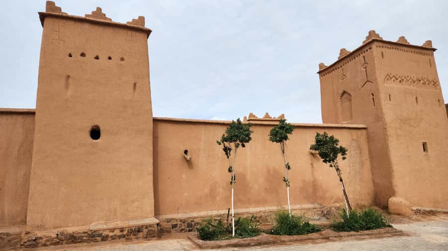 3-Day Desert Adventure: Ouarzazate to Merzouga - Guides, drivers, and the small-group feel