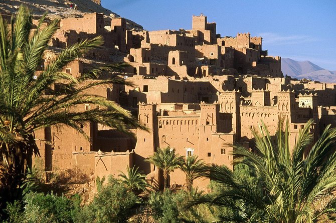 3-Day Luxury Desert Tour from Marrakech to Merzouga Desert - Day 2: Todra Gorge and the golden dunes of Erg Chebbi