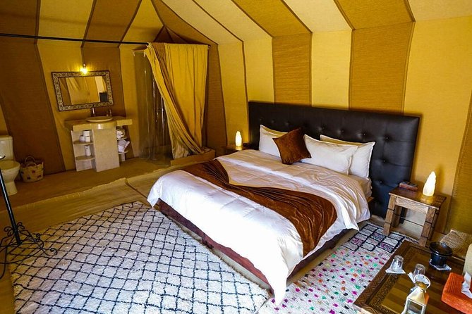 3-Day Tour to Merzouga Erg Chebbi with Food & Camel Trek - What the driver and guide arrangement means