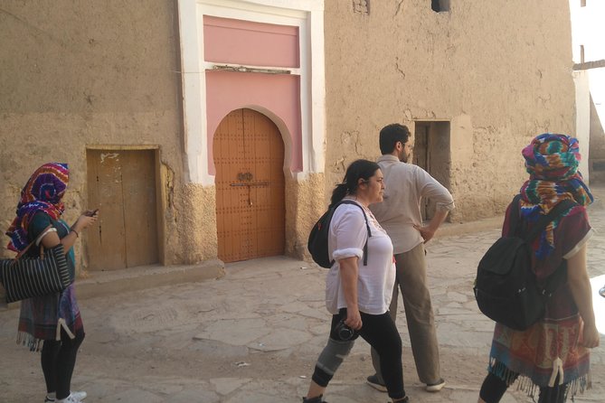 3 Days Desert tour from Fez to Marrakesh via Merzouga Erg chebbi - Meals, rooms, and what you pay extra for