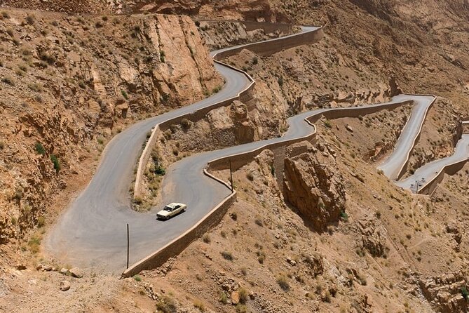 3-Days Morocco Desert Tour from Marrakech to Marzouga - Day two: Todra Canyon and the approach to Merzouga