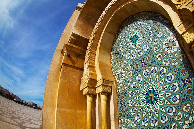 3-Days Trip from Marrakech to Chefchaouen via Imperial Cities - Meals, rooms, and extra costs