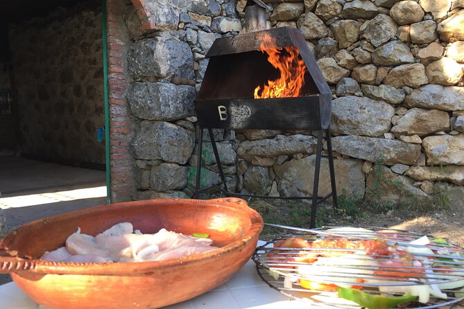 3-Hour Cooking Class overlooking the Blue City - Why the farm setting changes the whole class