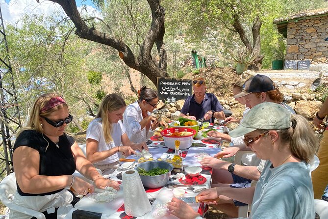 3-Hour Cooking Class overlooking the Blue City - Who will enjoy this most?