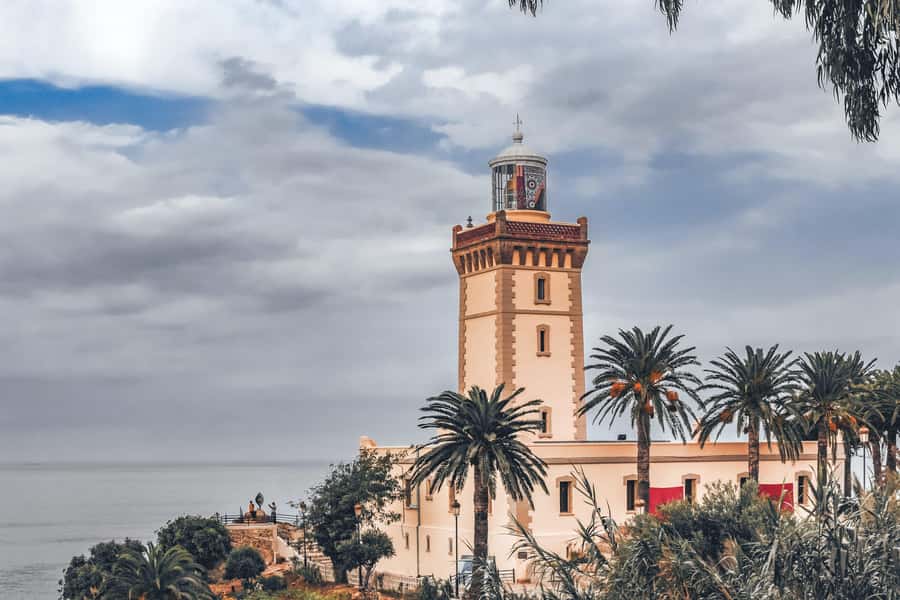 4 Hours Deluxe Guided Tour of Tangier + A tour with camels - Museums and the choice of an extra cultural stop