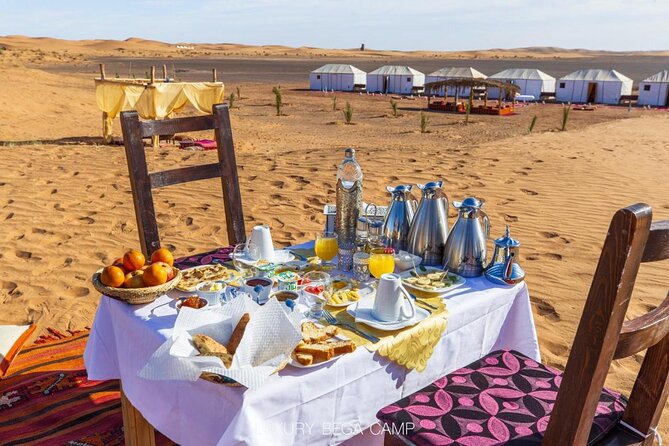 7 Days Luxury Desert Tour From Casablanca to Marrakech via fez -Camel trekking - Day 1: Blue lanes and mountain views in Chefchaouen