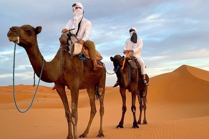 8D Morocco Luxury Private Tour From Casablanca By Imperial Cities - Day 1: Casablanca, Rabat, and blue Chefchaouen