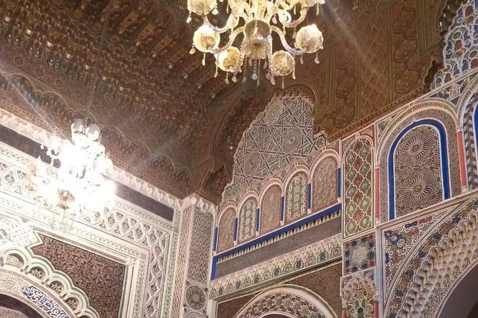 A Unique Experience In Fez With A Guide And A Driver (Full Day) - Nejjarine Museum and Souk el Henna