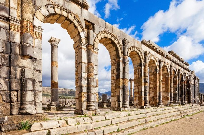 A Wonderful Private Day Trip to Volubilis, Moulay Driss Zarhoun, Meknès from Fez - Meknès, from Bab El Khamis to El Hedim Square