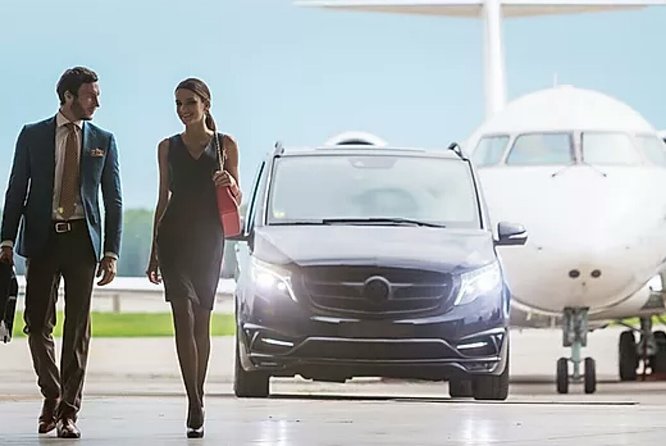 Agadir Airport Transfer Service 24/7 - Driver service and the name-board system