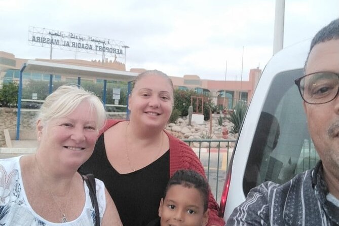 Agadir airport transfers to taghazout hotels - Handling delayed flights and late arrivals