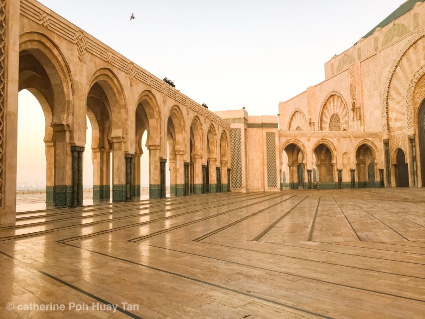 Agadir : City Sightseeing Tour - A mosque stop focused on Moroccan design
