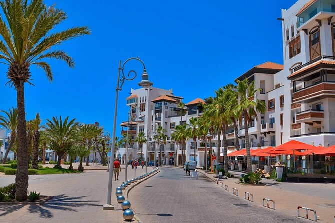 Agadir City Tour whit medina polizzi and Cable car Ride - Seeing the working port and fishing activity