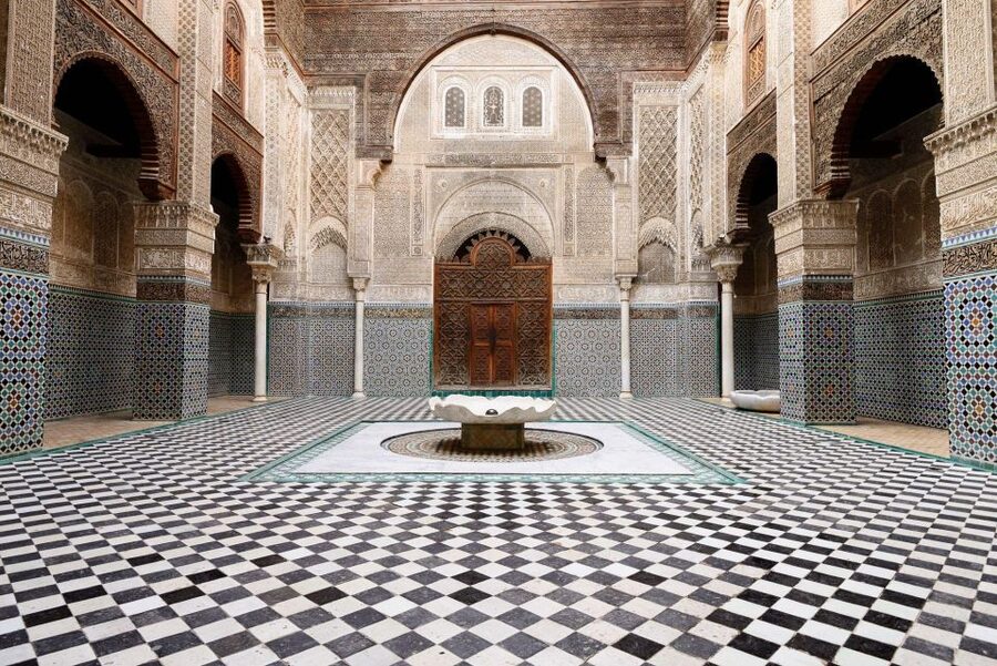 Agadir/Taghazout: Marrakech Trip with Licensed Tour Guide - Koutoubia Mosque and Jemaa El Fna