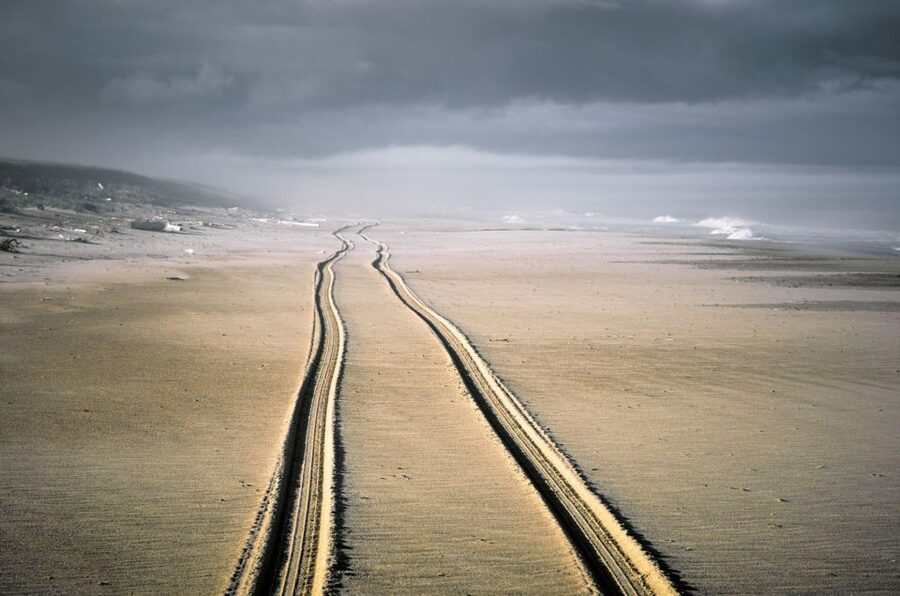 Agadir/Taghazout/Port: Sahara Desert 4x4 Day Trip with Lunch - The Youssef ben Tachfine Dam and the road south