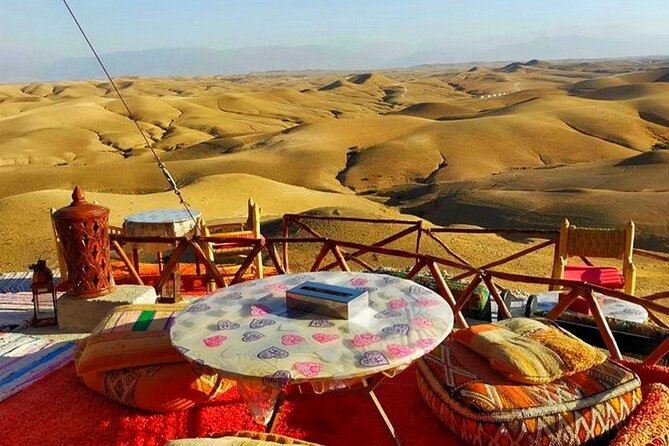 Agafay Desert: Dinner + Show with Quad Bike & Sunset Camel Ride - Music, dancing, and the fire performance