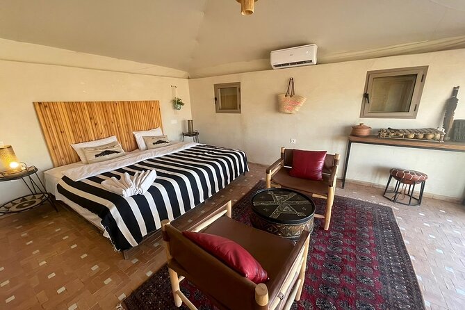 Agafay Desert Luxury Overnight Stay with Magical Dinner Shows - Why Agafay Works for a One-Night Desert Trip