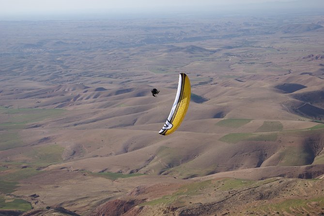 Agafay Desert Paragliding DUO Experience from Marrakech - What the flight feels like for a first-timer