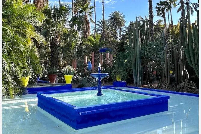 Agafay Desert premium: 1 hour Quad, Dinner and show - Why Agafay Works as a One-Day Desert Escape