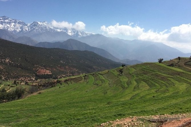 All Inclusive Atlas Mountains & 5 Valleys Day Tour from Marrakech - Leaving Marrakech for the High Atlas