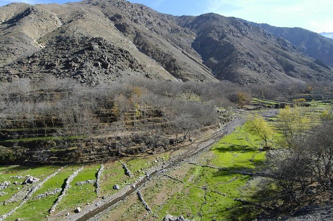 Atlas Mountains Valley Trek - 3 Days - The gites, meals, and daily comfort