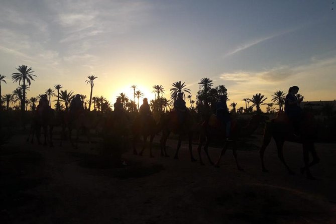 Camel riding in marrakech - Dressing like a Touareg before the ride