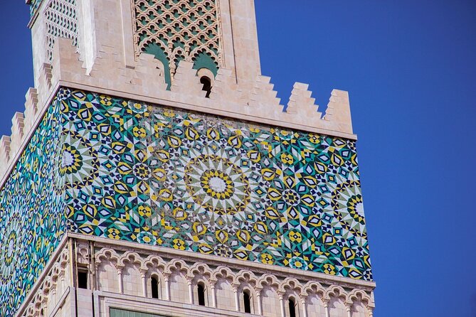 Casablanca Airport Layover Tour with Return to Airport or Hotel Dropoff - Place Mohammed V and Casablanca’s formal center