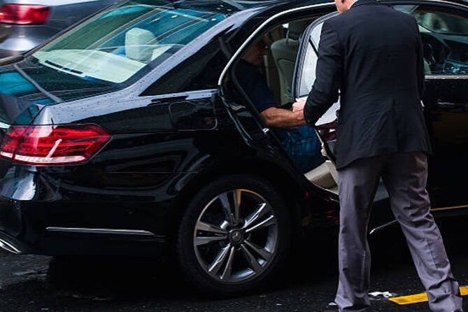 Casablanca Airport Transfer to any hotel in Casablanca city - Who will get the most from this transfer