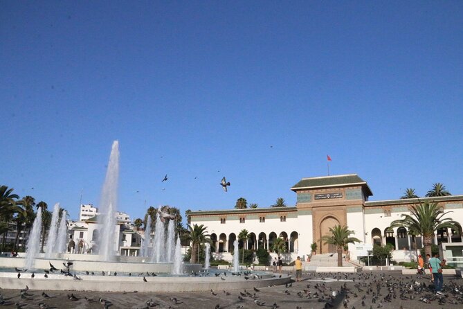 Casablanca and Morocco Shared Walking Tour with Licensed Guide - Casa Port and the city’s working edge