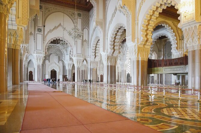 Casablanca City Tour: Hassan II Mosque, Medina & Hidden Gems - Habous Quarter brings order to the medina experience