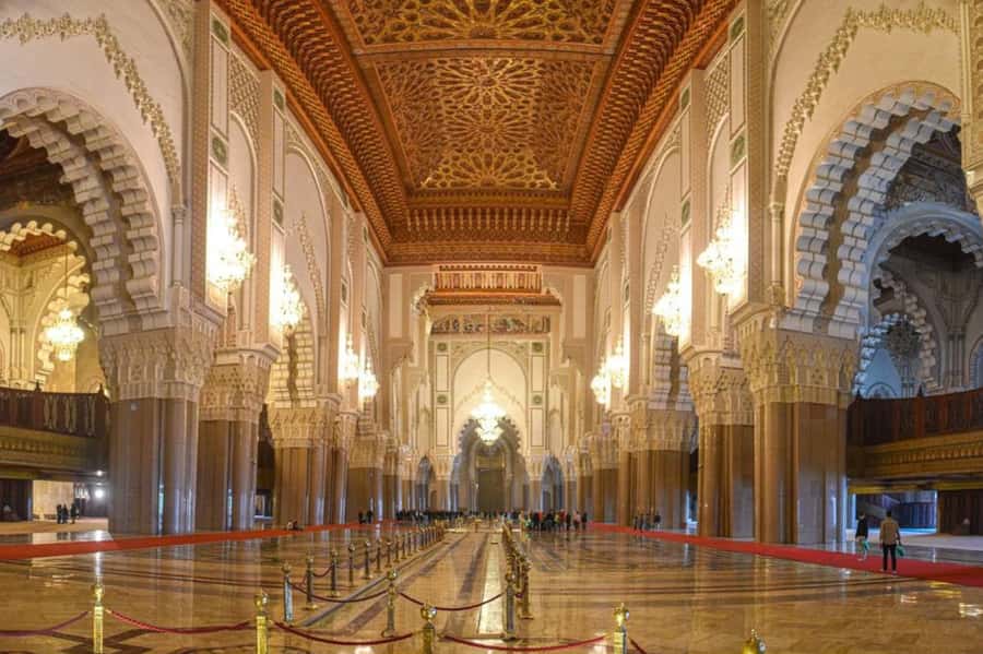 Casablanca: City Tour with Hassan II Mosque Entry Ticket - Why Hassan II Mosque deserves the first serious look