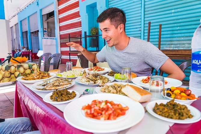 Casablanca Food Tour - Starting with juice on Boulevard Mohamed V