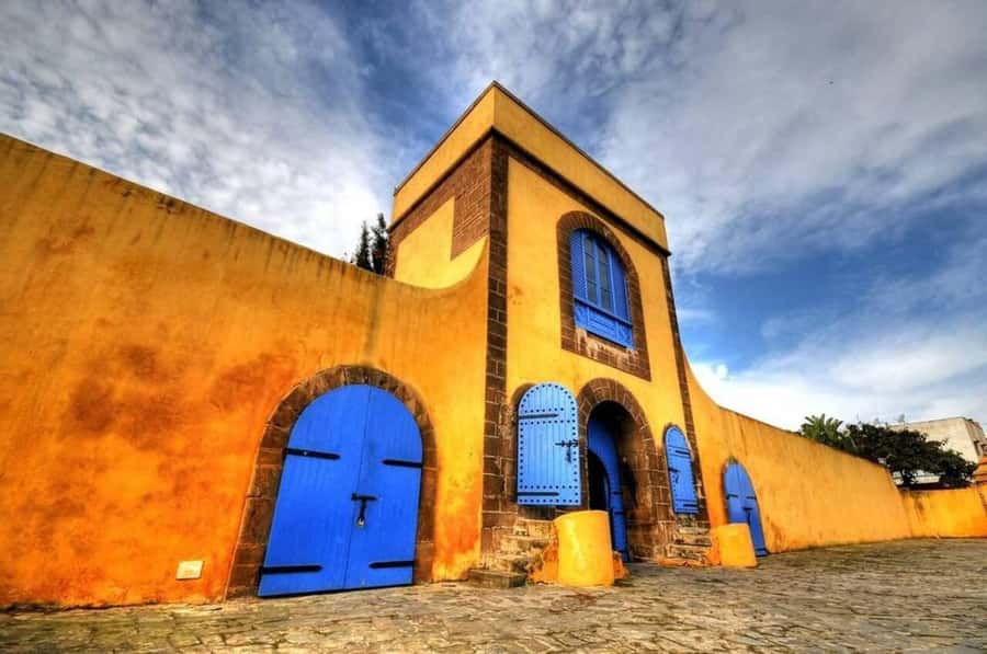 Casablanca Full-Day City Tour with round-trip hotel transfer - Atlantic air along La Corniche