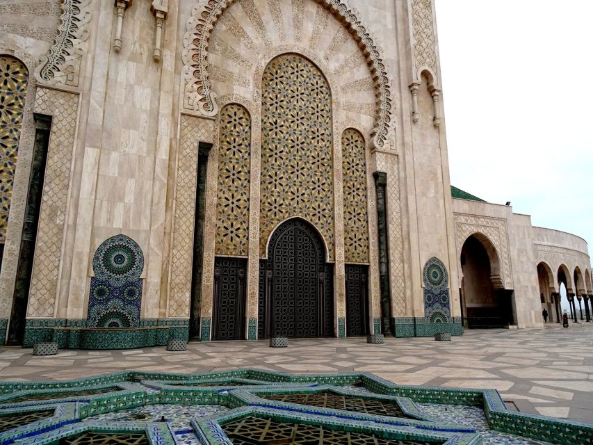 Casablanca: Guided City Tour - Timing, transport, and guide quality