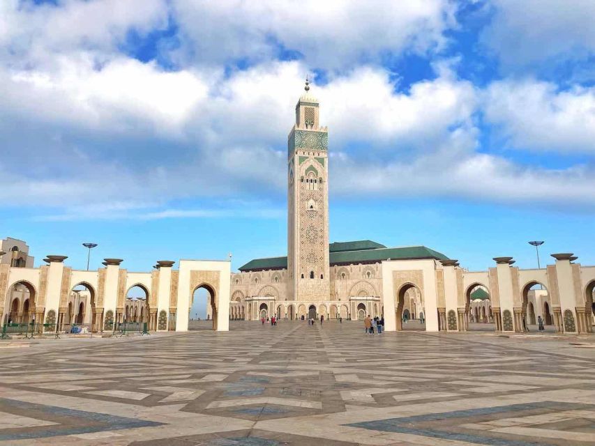Casablanca: Hassan II Mosque Guided Tour with Entry Ticket - The Atlantic esplanade and the best views