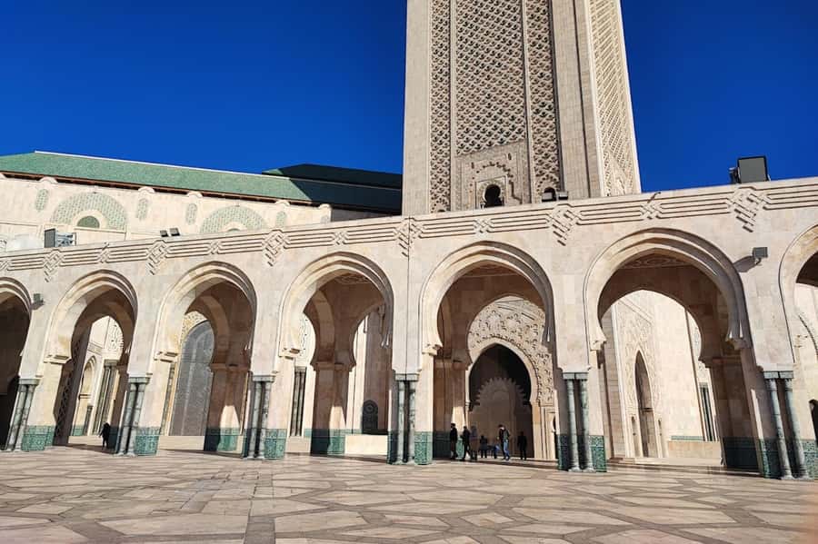 Casablanca: Hassan II Mosque Premium Tour with Entry Ticket - The main drawbacks to weigh