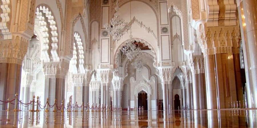 Casablanca: Private Guided Tour - La Corniche and the Atlantic pause