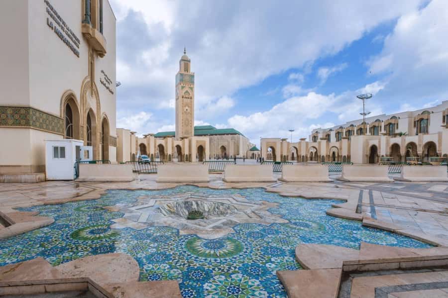 Casablanca: Private Guided Tour with Hassan II Mosque Ticket - Arab League Park and Casablanca’s green pause