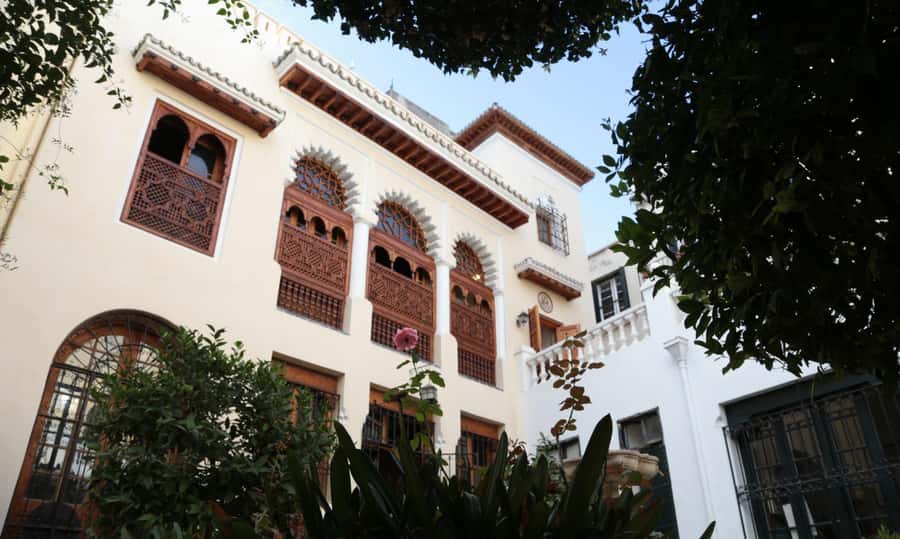 Casablanca: Tangier Day Tour by High-Speed Train - Meeting your Tangier team at the station