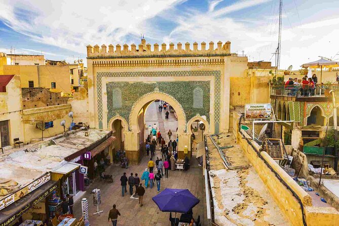 Casablanca to Fez Private Guided Day Trip with lunch - Chouara Tannery and the working craft of leather