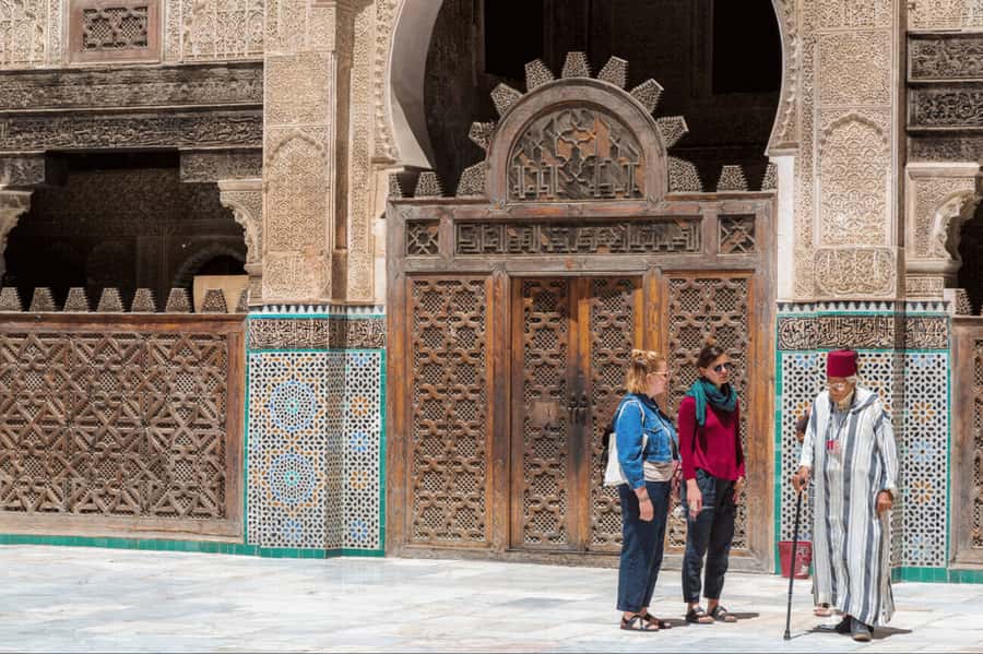 Casablanca to Fez: Scenic & Historical Day Trip with Lunch - Why Fez is worth the long ride from Casablanca