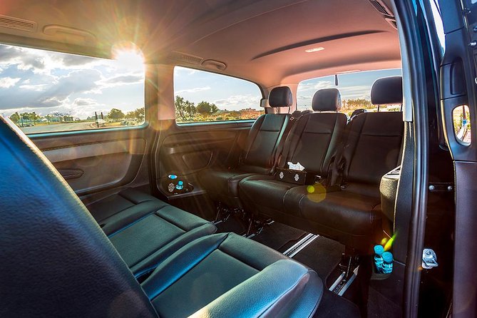 Casablanca to Marrakech Private Transfer - What the 4.9 rating tells you, and what it does not